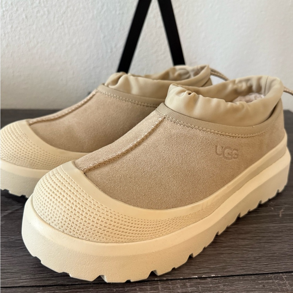 UGG Tasman hybrid Tan Unisex Boots